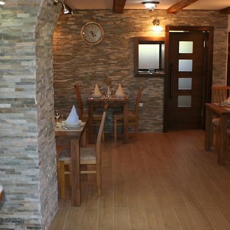 Millenium House 1 Bed & Breakfast Jezerce Luaran gambar